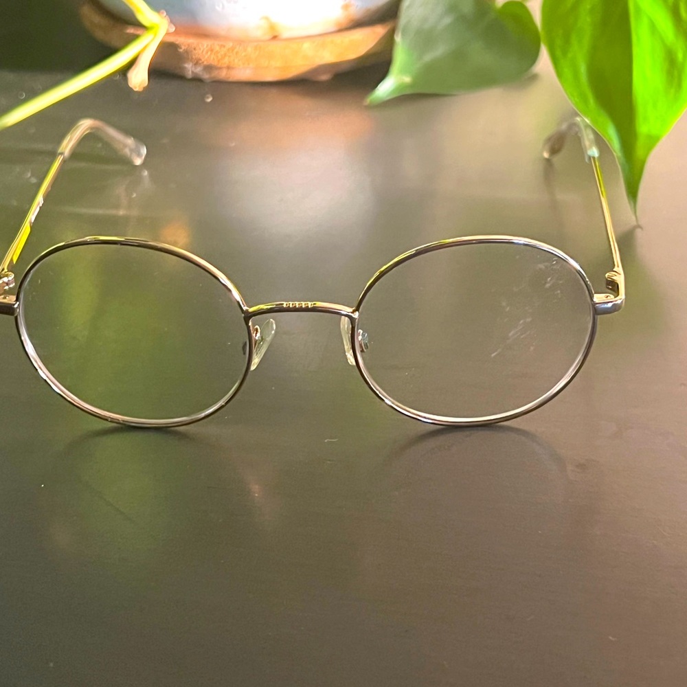 Metropolitan eyeglasses
